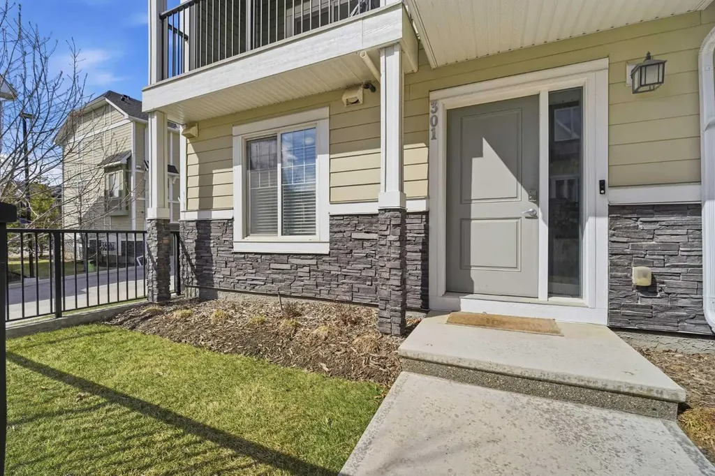 301 Nolanlake Villas NW Calgary AB T3R 0Z7