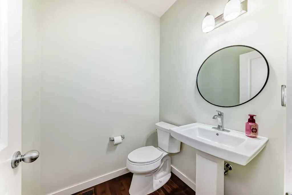112 Chaparral Valley View SE Calgary AB T2X 0M4