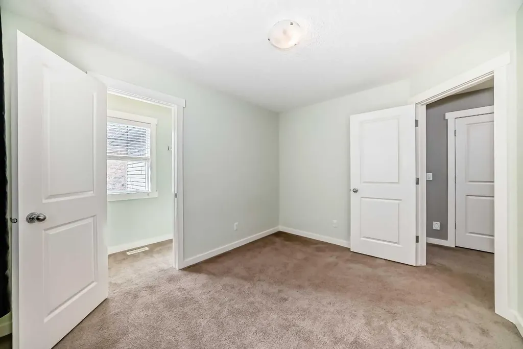 112 Chaparral Valley View SE Calgary AB T2X 0M4