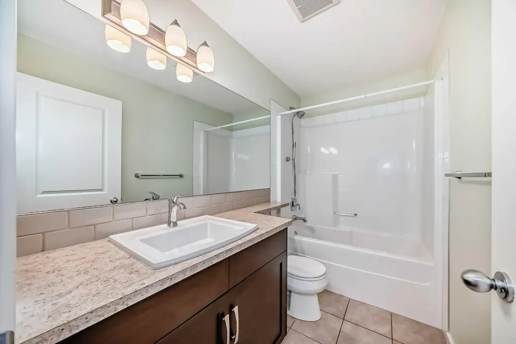 112 Chaparral Valley View SE Calgary AB T2X 0M4