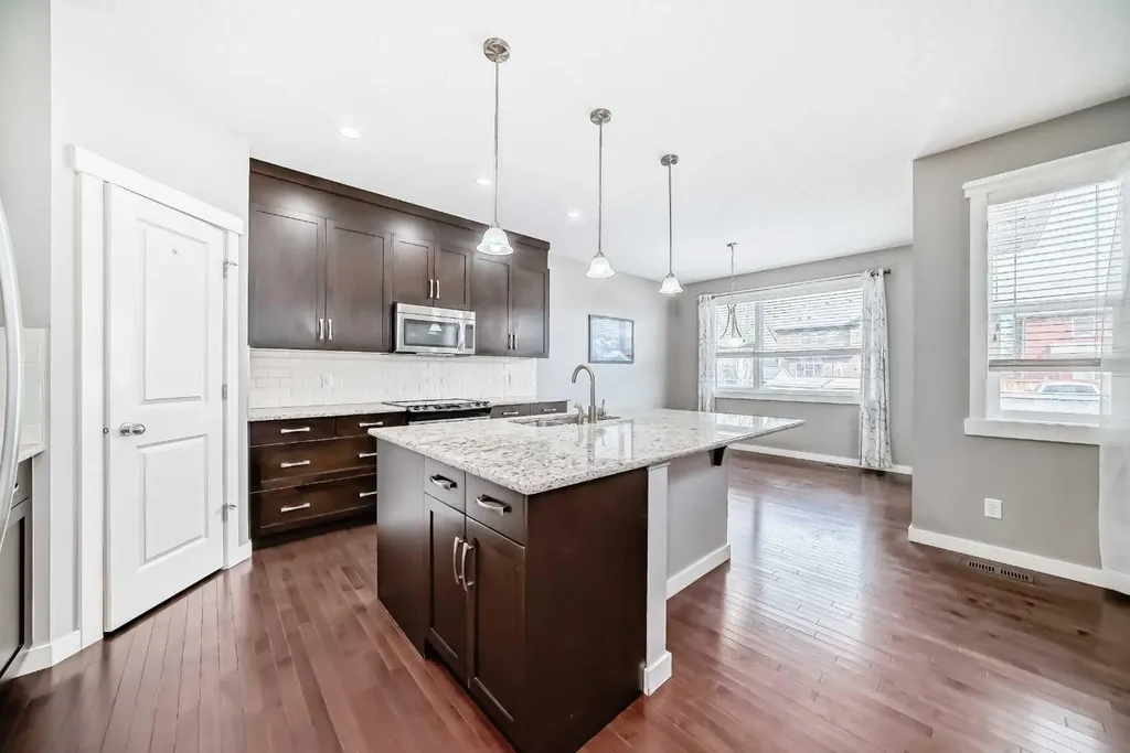 112 Chaparral Valley View SE Calgary AB T2X 0M4