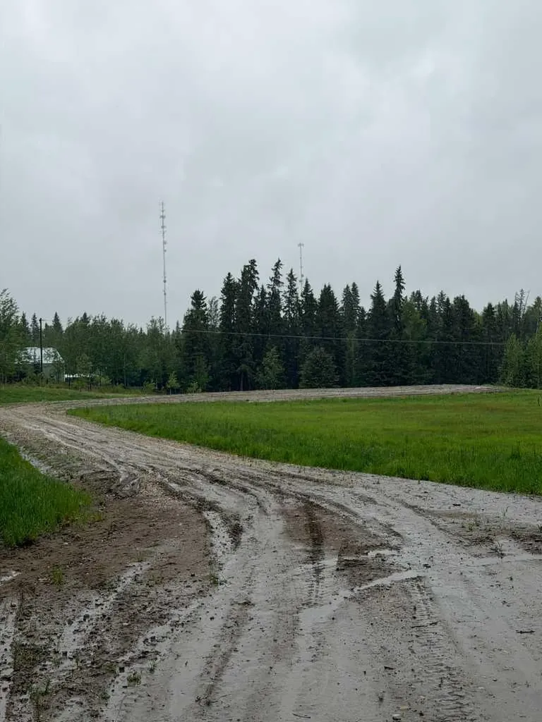 522 Clearwater Estates Crescent Rural Clearwater County AB T4T 2A2