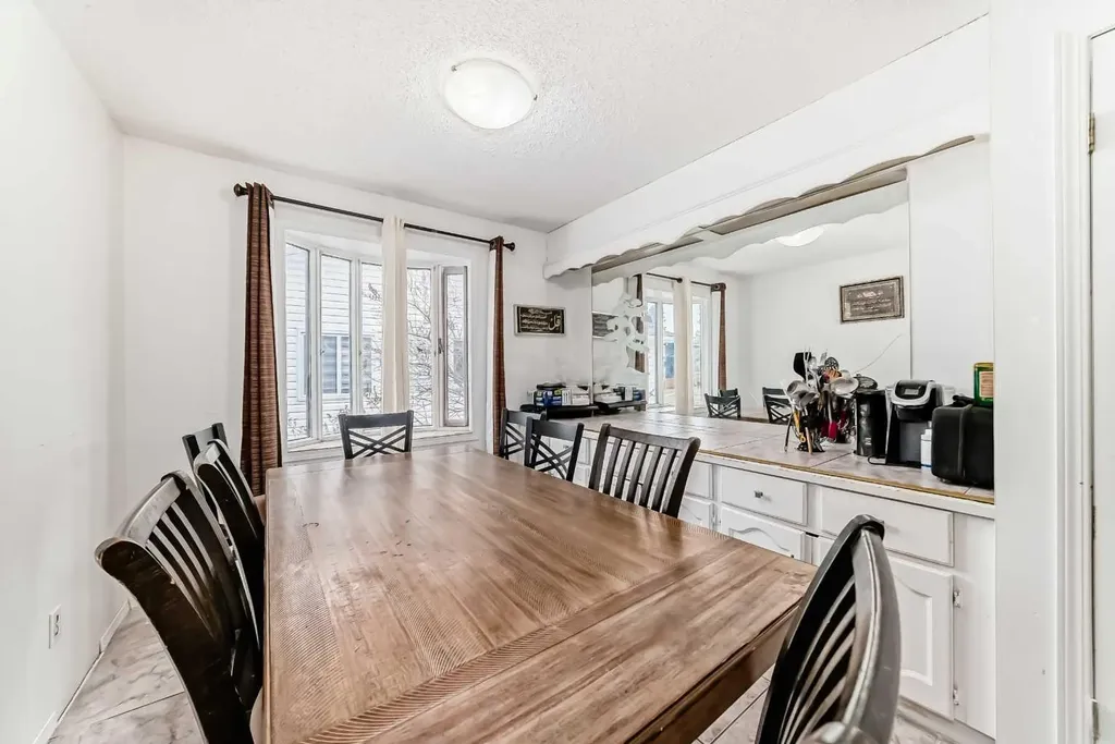 5411 Temple Road NE Calgary AB T1Y3B1