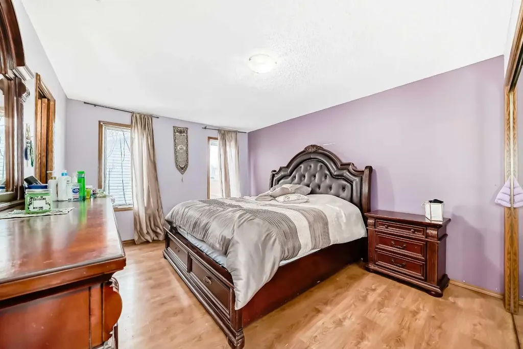 5411 Temple Road NE Calgary AB T1Y3B1