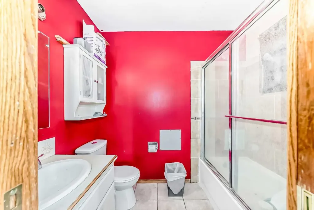 5411 Temple Road NE Calgary AB T1Y3B1