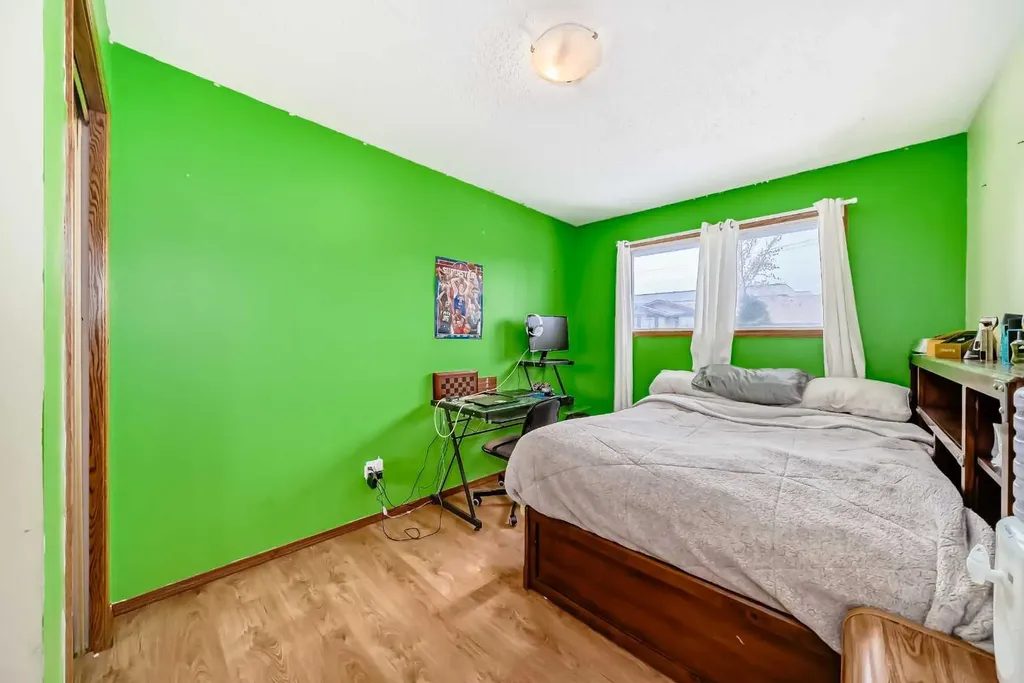 5411 Temple Road NE Calgary AB T1Y3B1