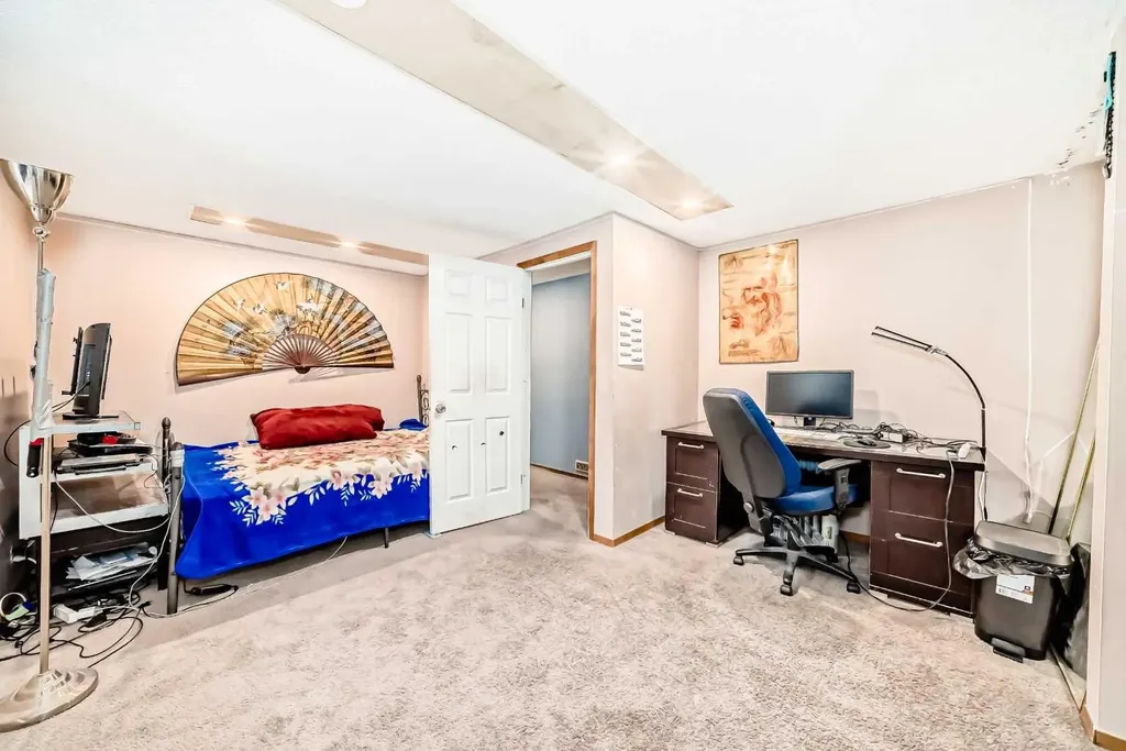 5411 Temple Road NE Calgary AB T1Y3B1