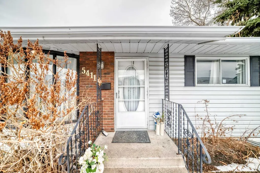 5411 Temple Road NE Calgary AB T1Y3B1