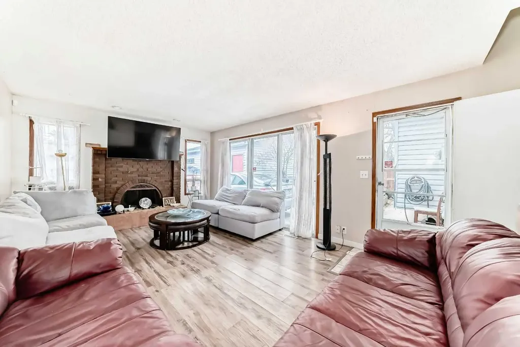 5411 Temple Road NE Calgary AB T1Y3B1