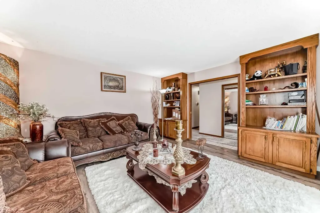 5411 Temple Road NE Calgary AB T1Y3B1