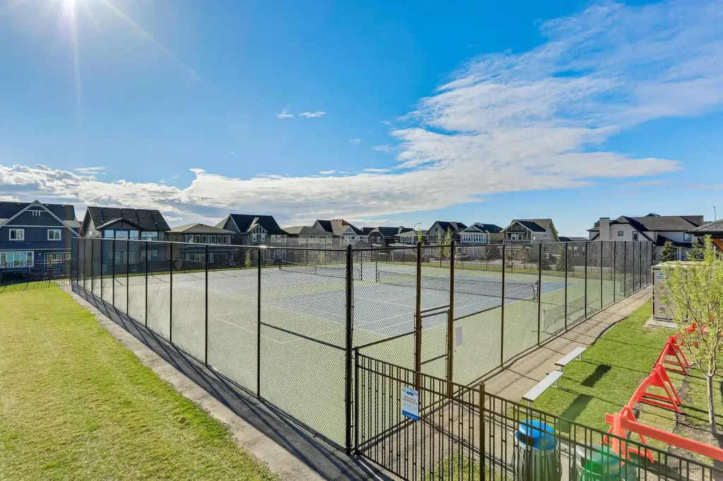 27 Masters Manor SE Calgary AB T3M 2R3