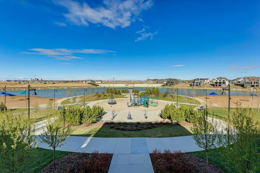 27 Masters Manor SE Calgary AB T3M 2R3