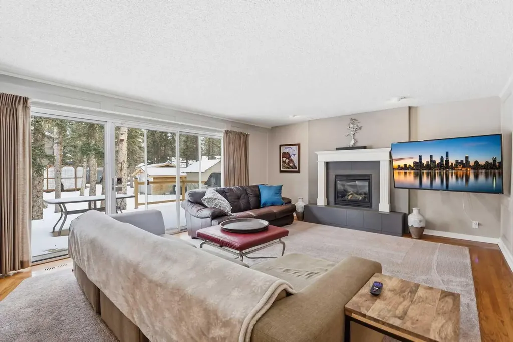 38 Wolf Drive Rural Rocky View County AB T3Z 1A3