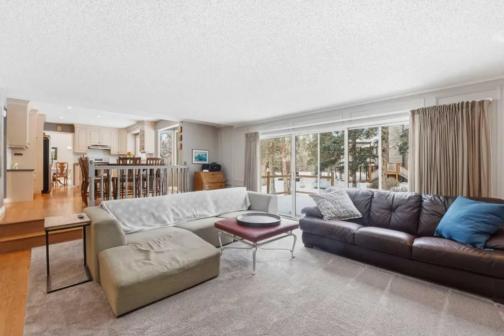 38 Wolf Drive Rural Rocky View County AB T3Z 1A3