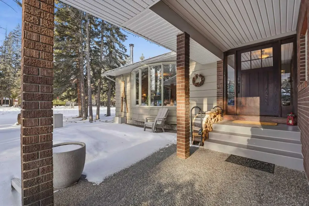 38 Wolf Drive Rural Rocky View County AB T3Z 1A3