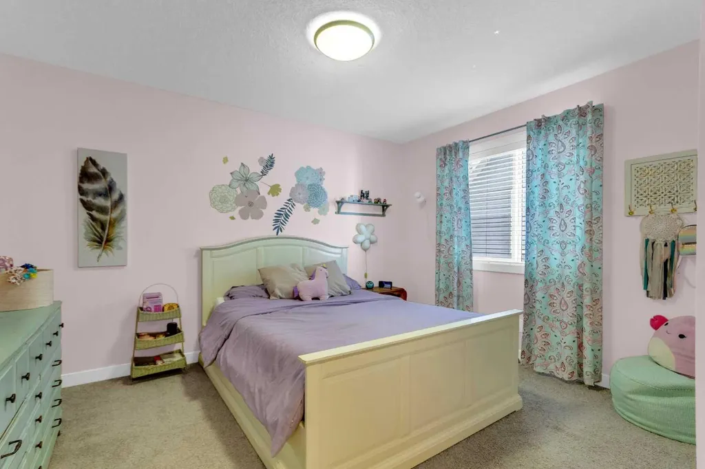 21 Masters Place SE Calgary AB T3M 2L4