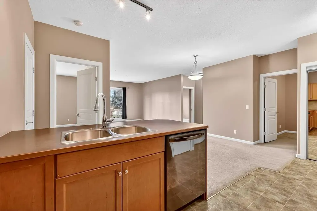 52 Cranfield Link SE Calgary AB T3M 0N9