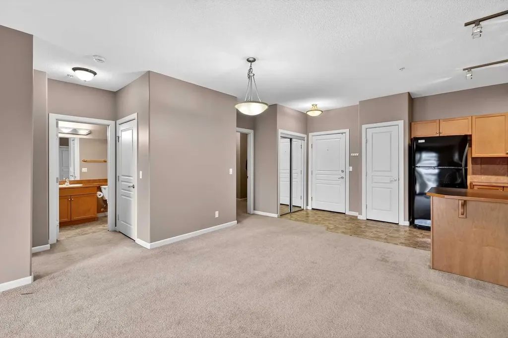 52 Cranfield Link SE Calgary AB T3M 0N9