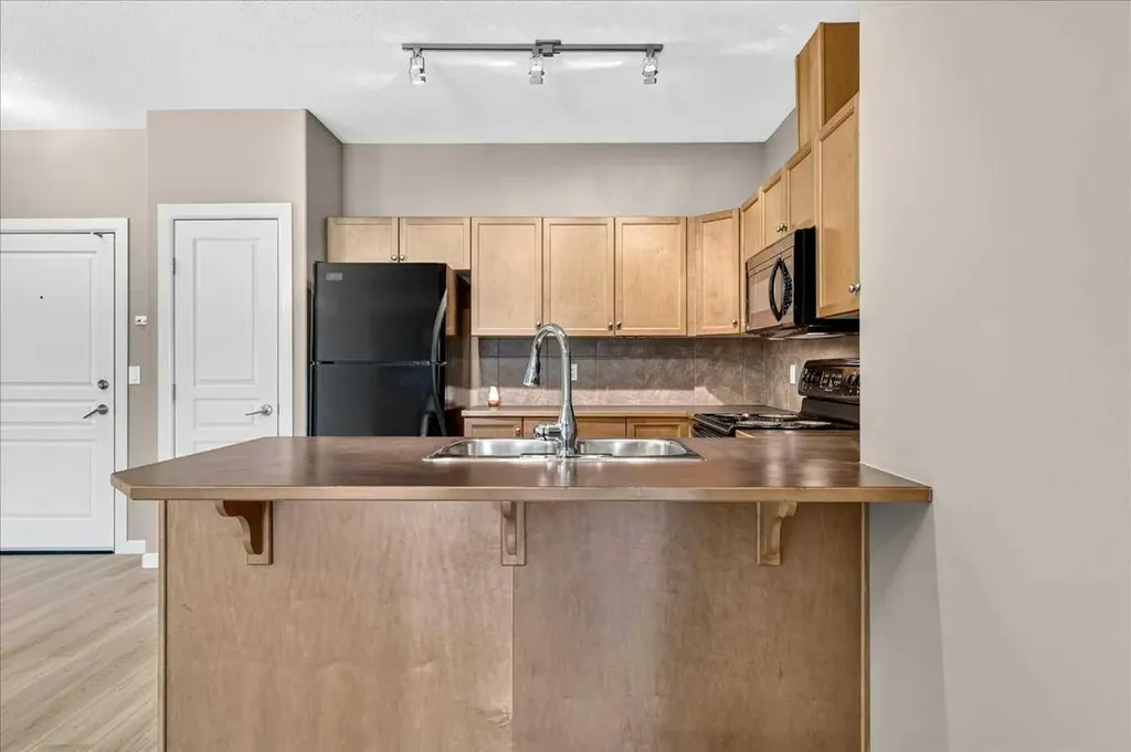 52 Cranfield Link SE Calgary AB T3M 0N9