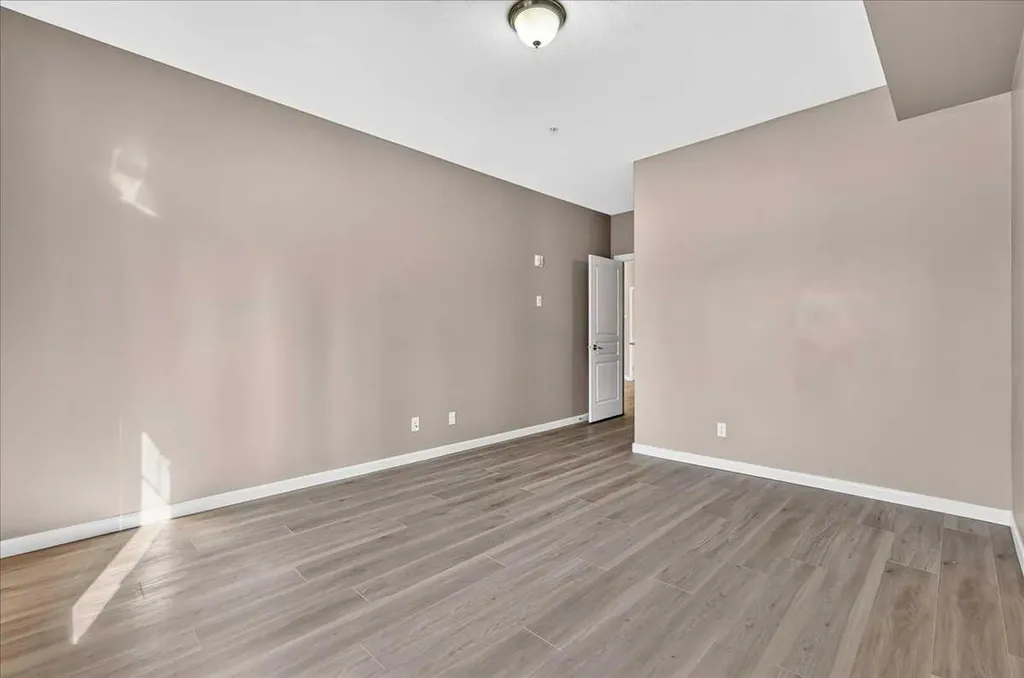 52 Cranfield Link SE Calgary AB T3M 0N9