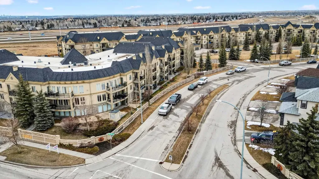 52 Cranfield Link SE Calgary AB T3M 0N9