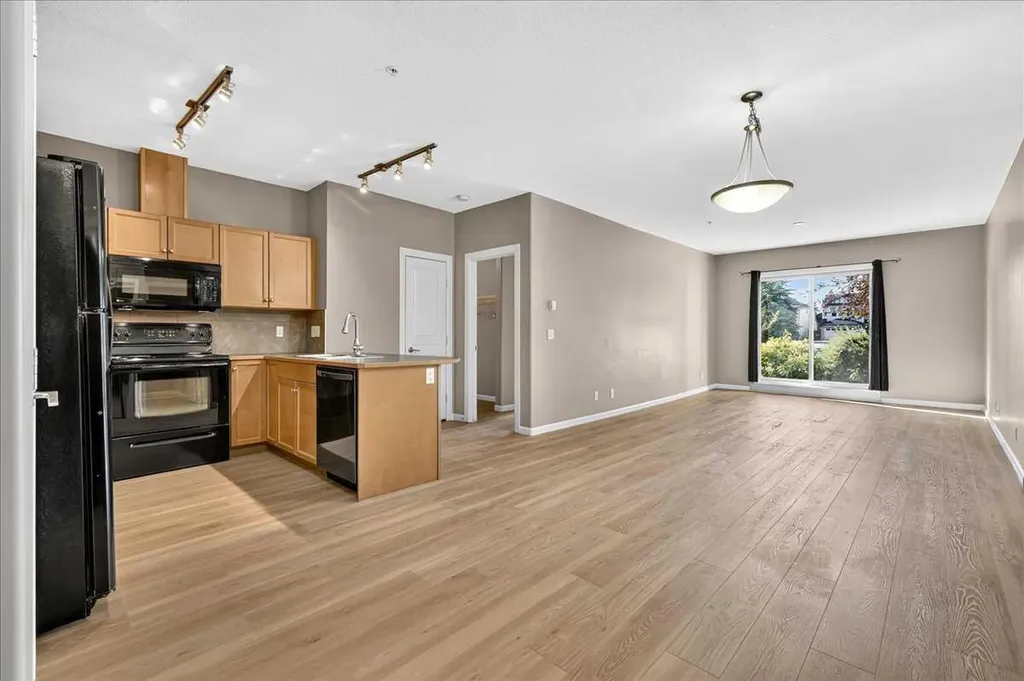 52 Cranfield Link SE Calgary AB T3M 0N9