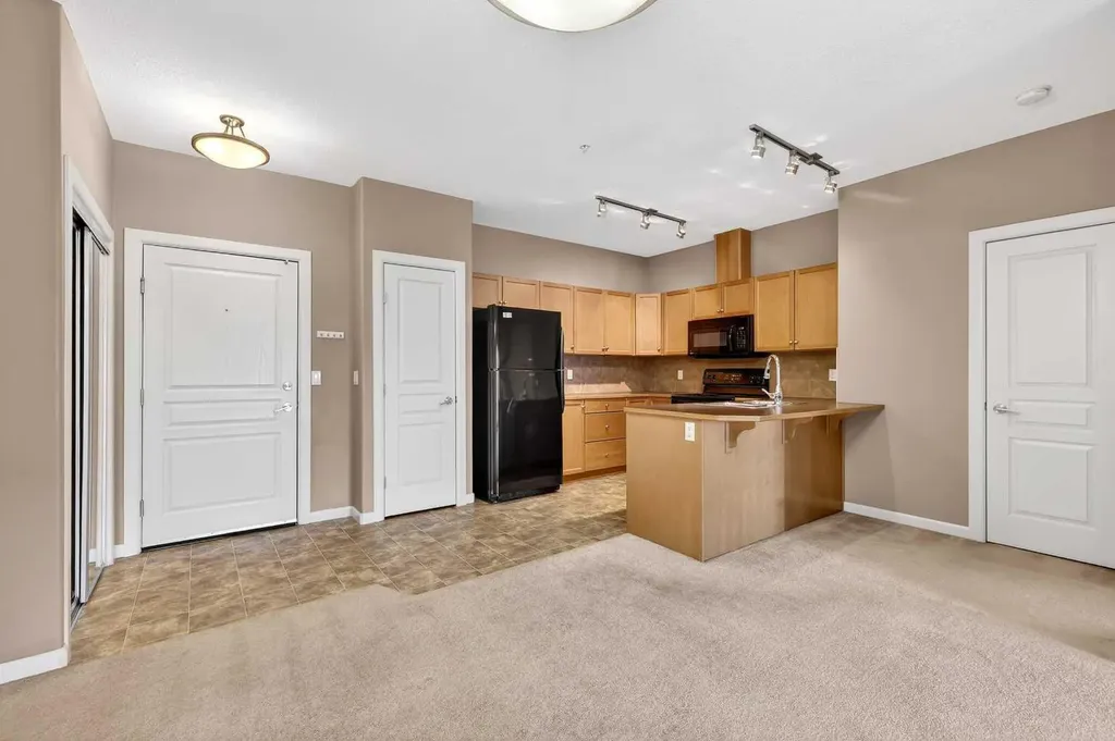 52 Cranfield Link SE Calgary AB T3M 0N9