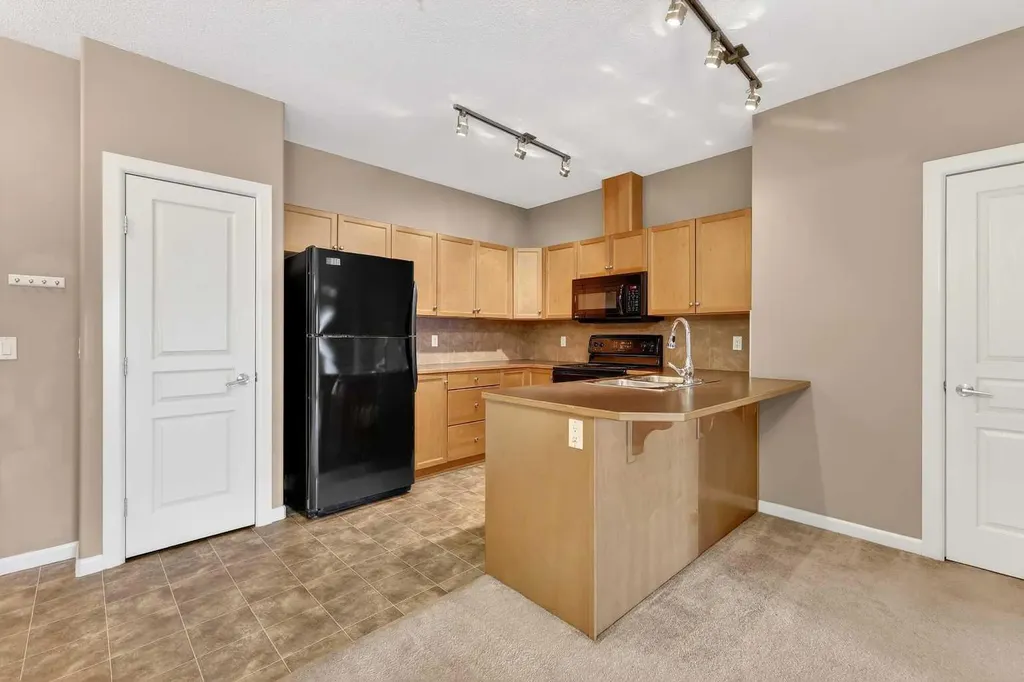 52 Cranfield Link SE Calgary AB T3M 0N9