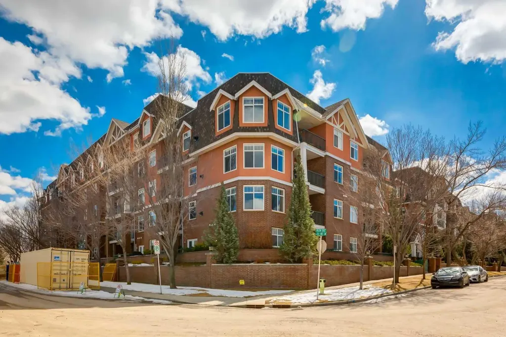 59 22 Avenue SW Calgary AB T2S3C7
