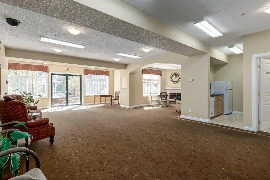 59 22 Avenue SW Calgary AB T2S3C7