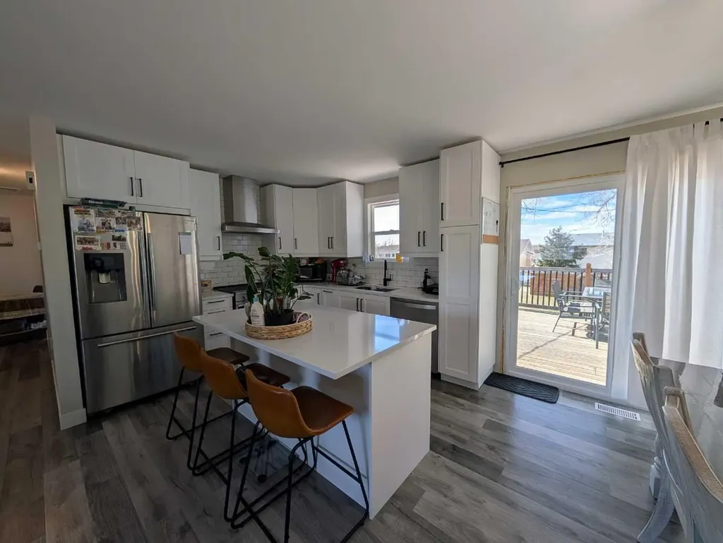 422 Main Street S Redcliff AB T0J 2P0