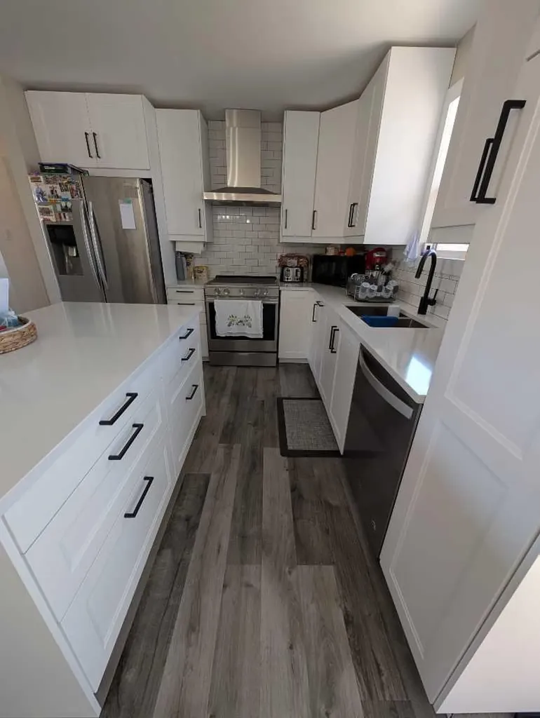 422 Main Street S Redcliff AB T0J 2P0