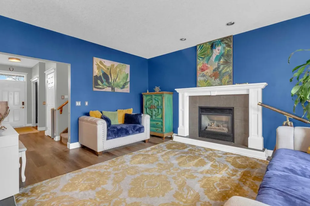 14 Inverness Close SE Calgary AB T2Z2X7