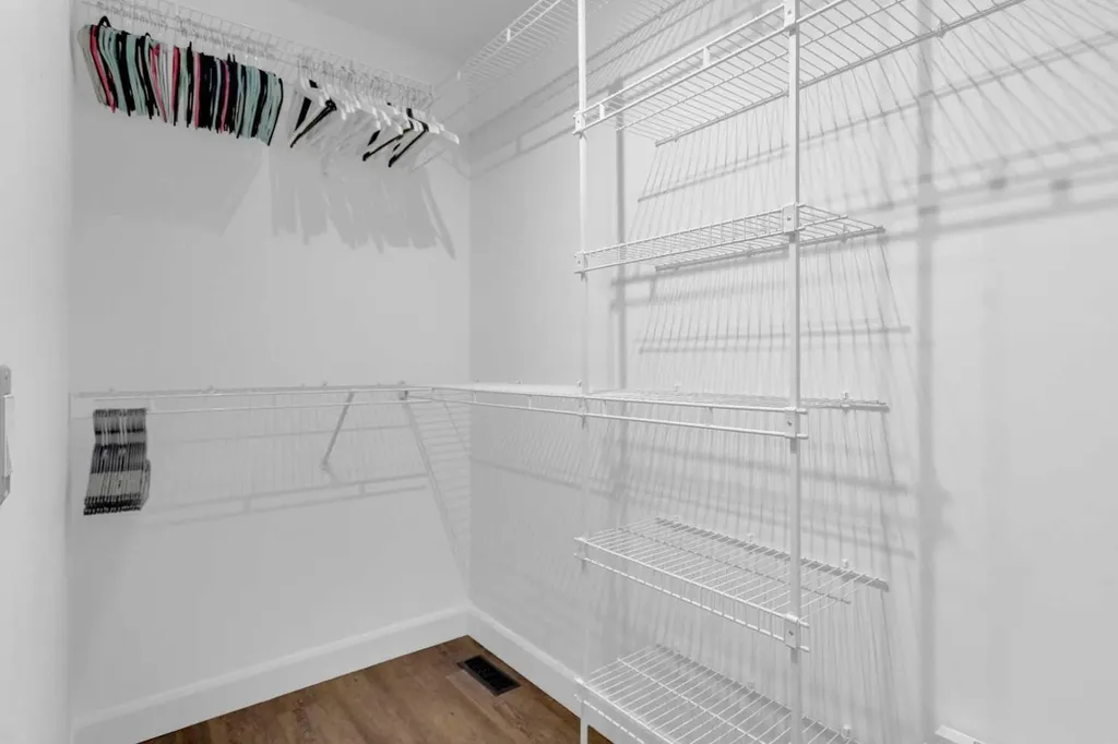 14 Inverness Close SE Calgary AB T2Z2X7