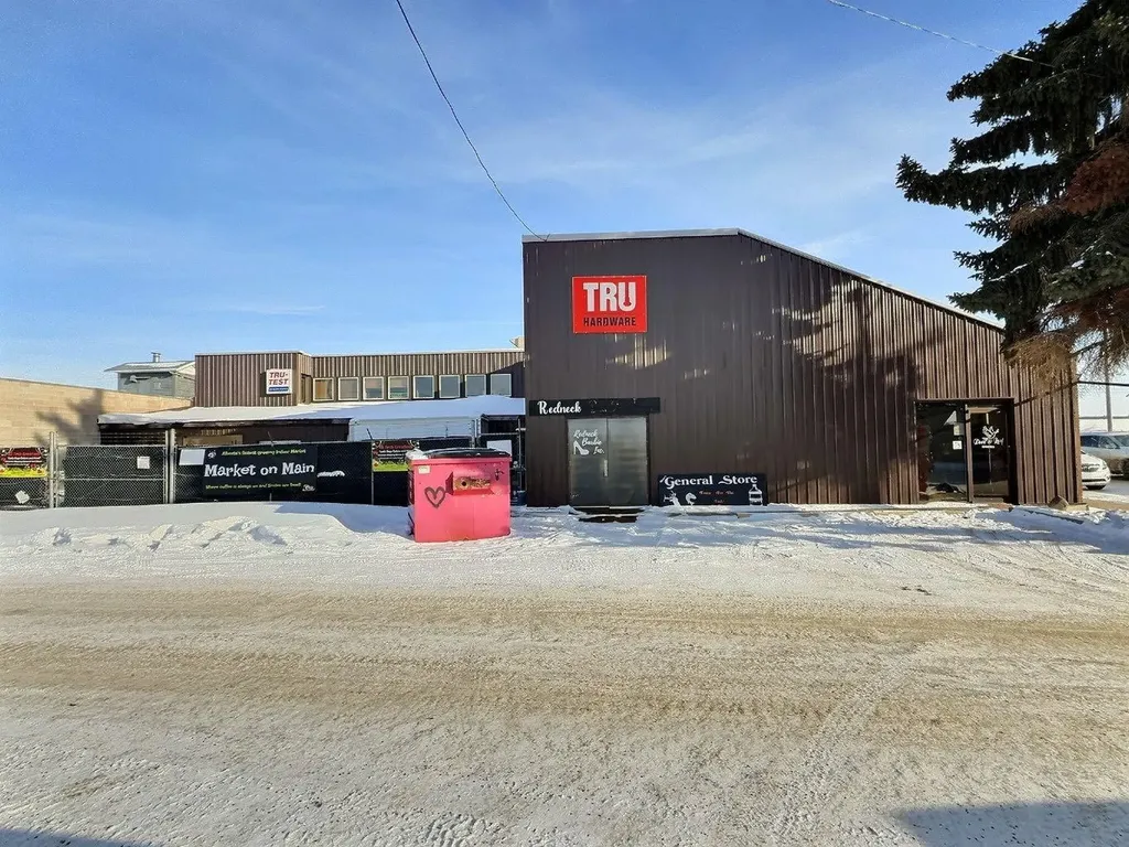 4804 50 Street Ponoka AB T4J 1S1