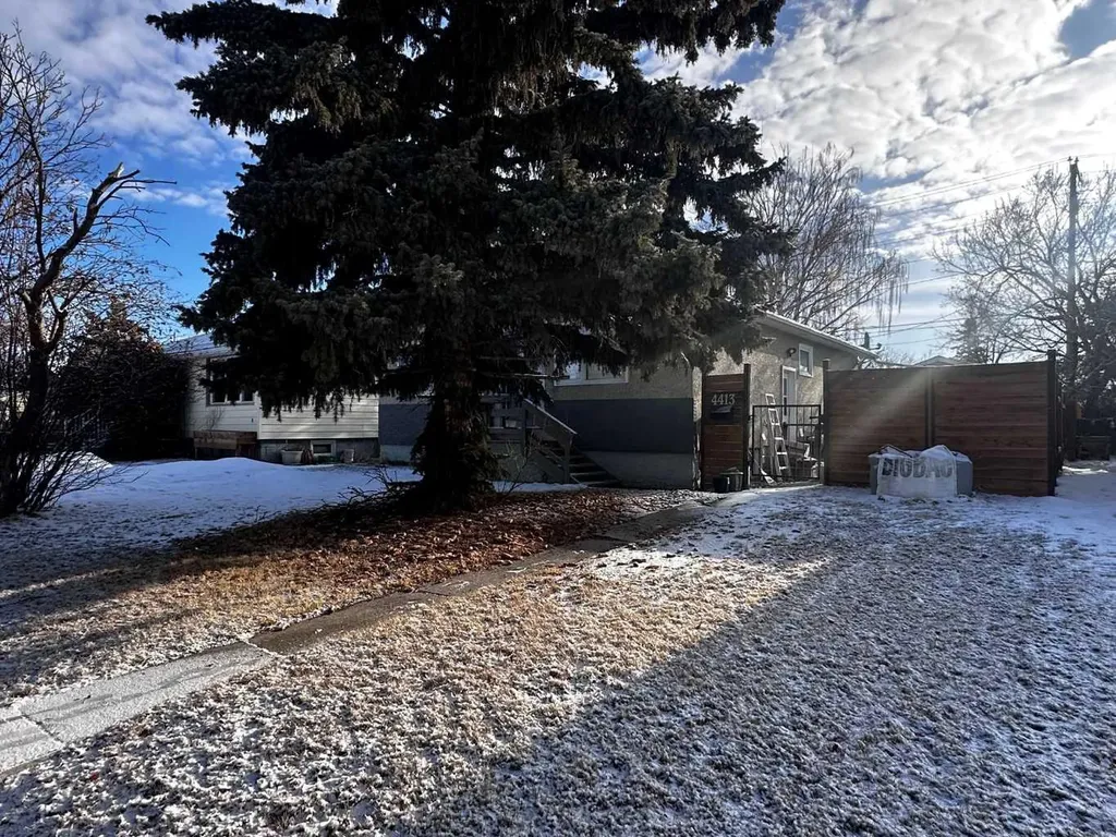 4413 40a Avenue Red Deer AB T4N 1A4