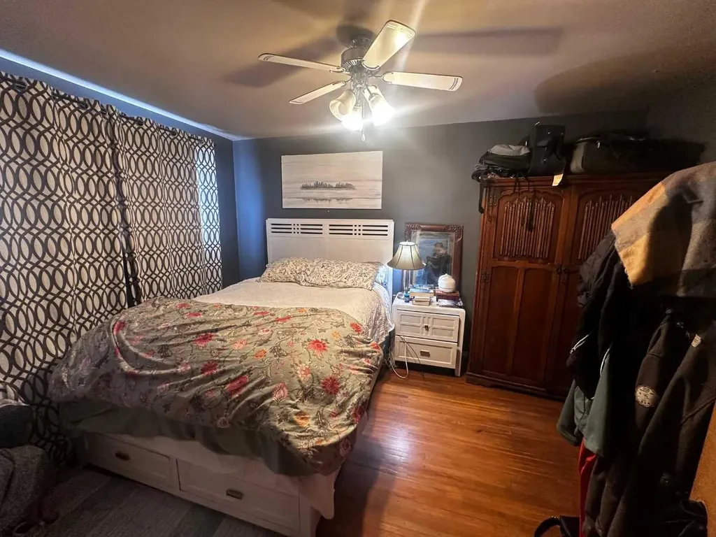 4413 40a Avenue Red Deer AB T4N 1A4