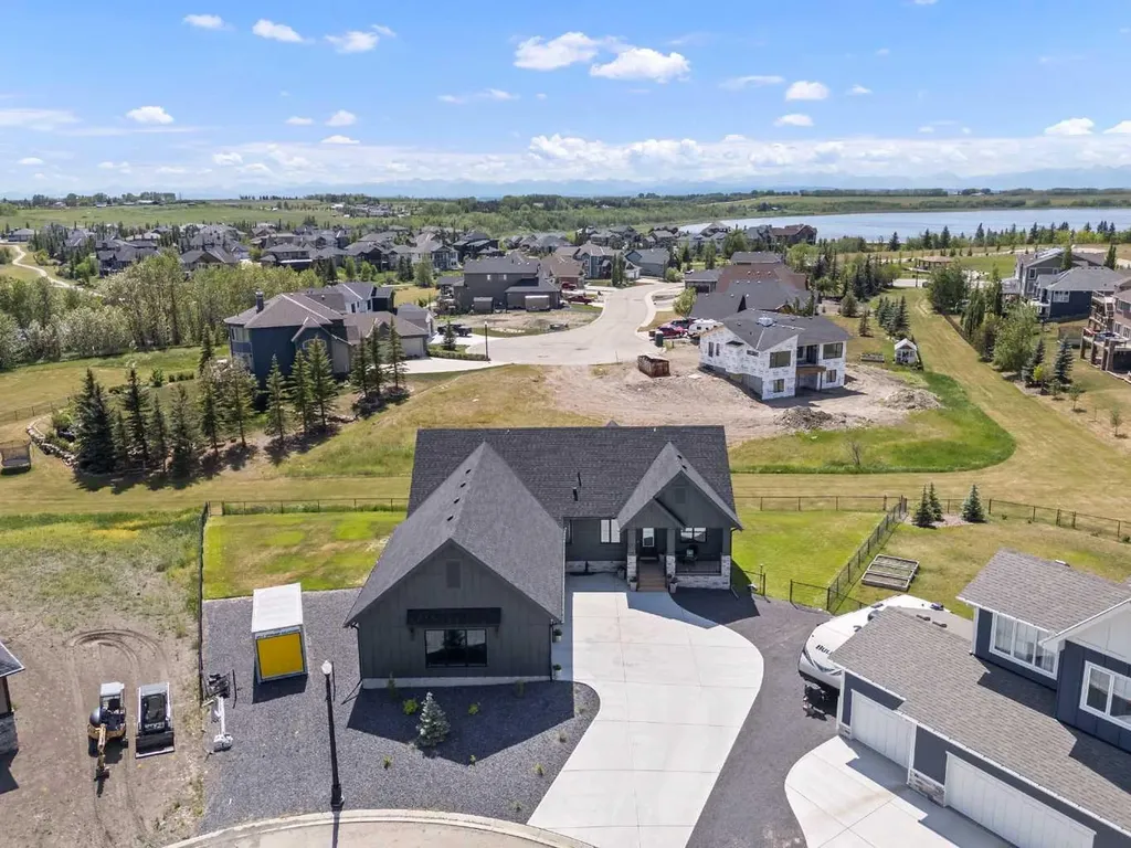 32 Monterra Landing Rural Rocky View County AB T4C0G8