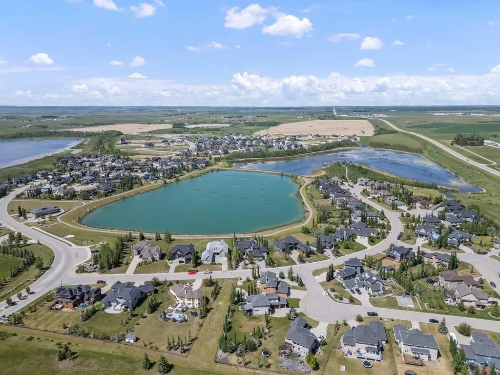 32 Monterra Landing Rural Rocky View County AB T4C0G8