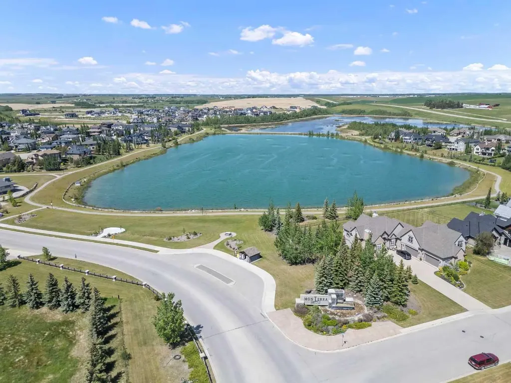 32 Monterra Landing Rural Rocky View County AB T4C0G8