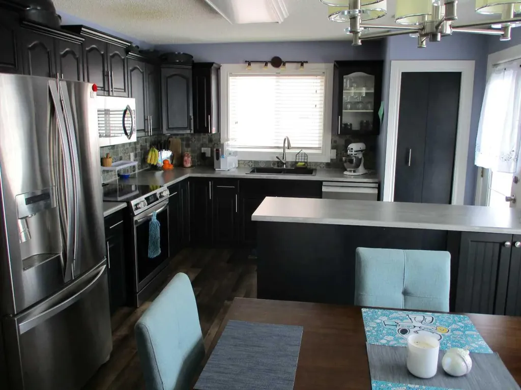 505 4th Street NE Manning AB T0H2M0
