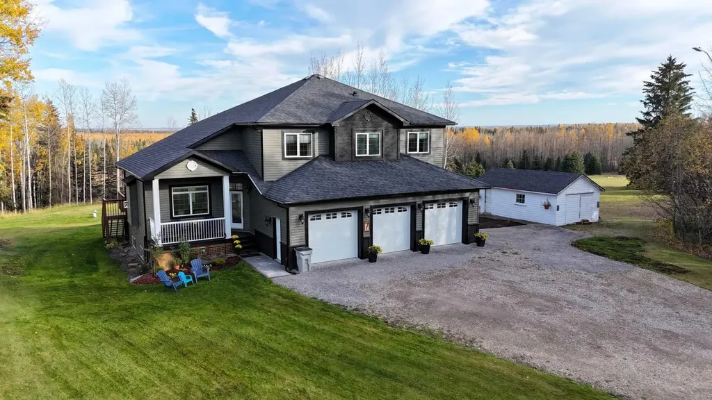 7 Bench Creek Estate Edson AB T7E 0B3