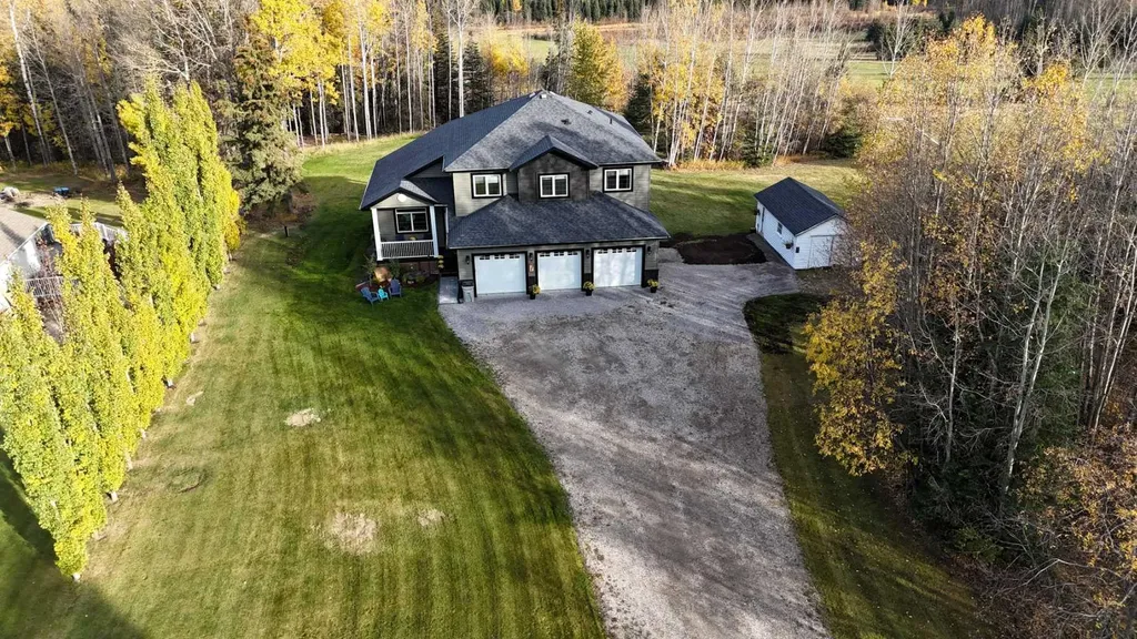 7 Bench Creek Estate Edson AB T7E 0B3