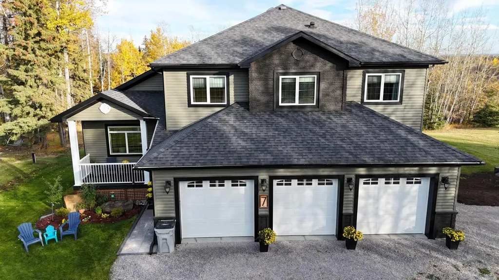 7 Bench Creek Estate Edson AB T7E 0B3