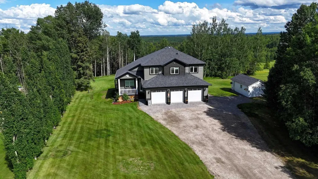 7 Bench Creek Estate Edson AB T7E 0B3