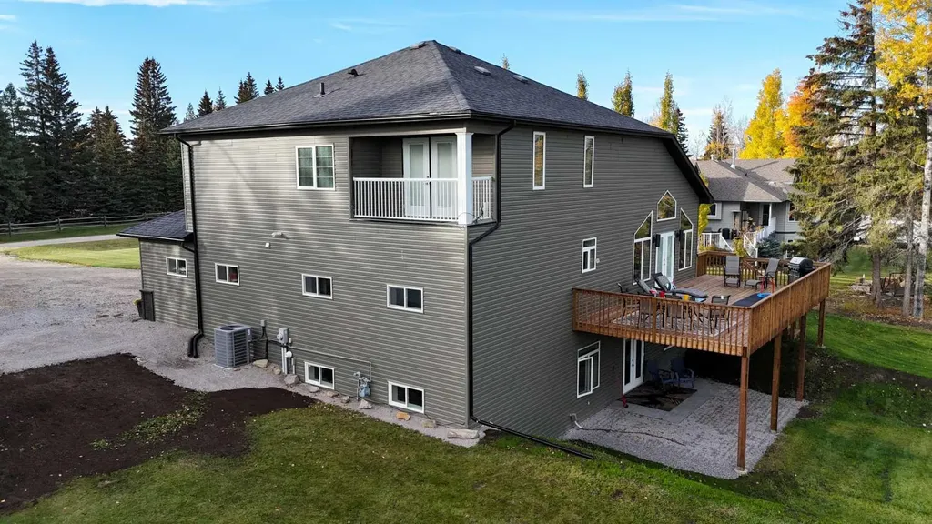 7 Bench Creek Estate Edson AB T7E 0B3