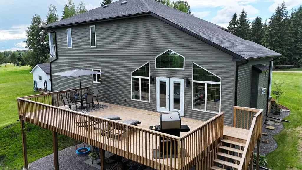 7 Bench Creek Estate Edson AB T7E 0B3