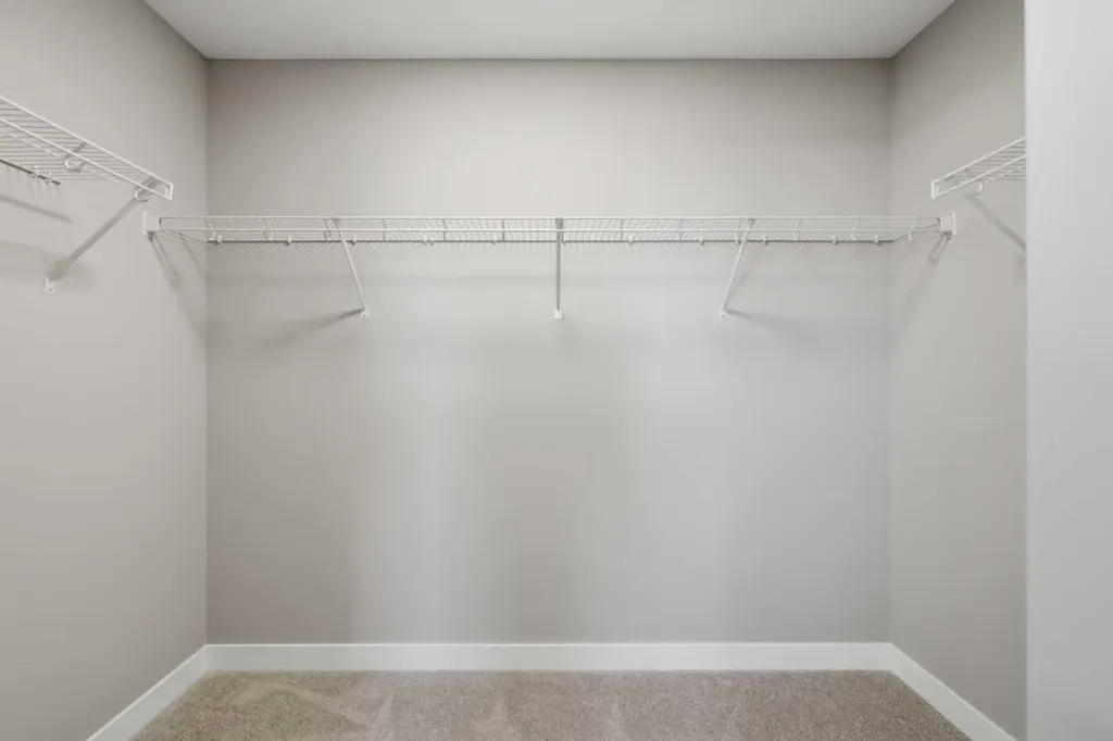 147 Belvedere Crescent SE Calgary AB T2A 7Y5
