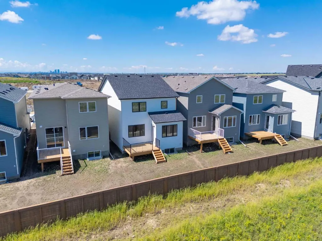 147 Belvedere Crescent SE Calgary AB T2A 7Y5