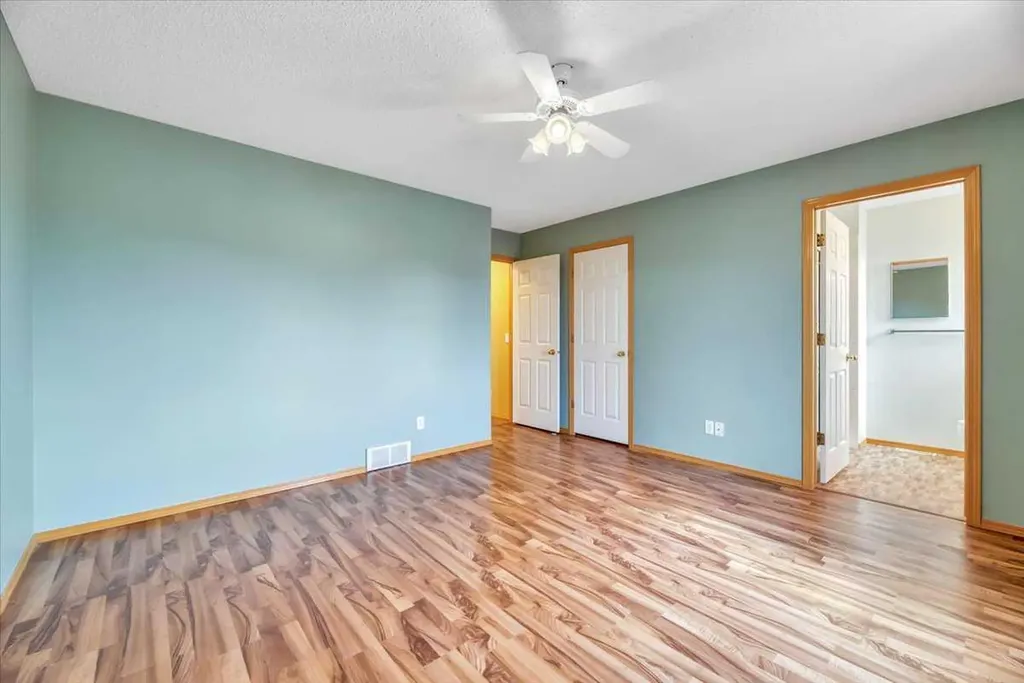 27 Aspen Creek Way Strathmore AB T1P1R2